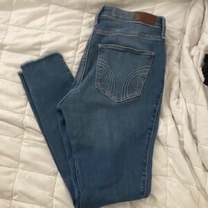 Hollister Women's Skinny Jeans in Blue
